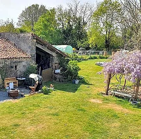 Wisteria House Bed & Breakfast